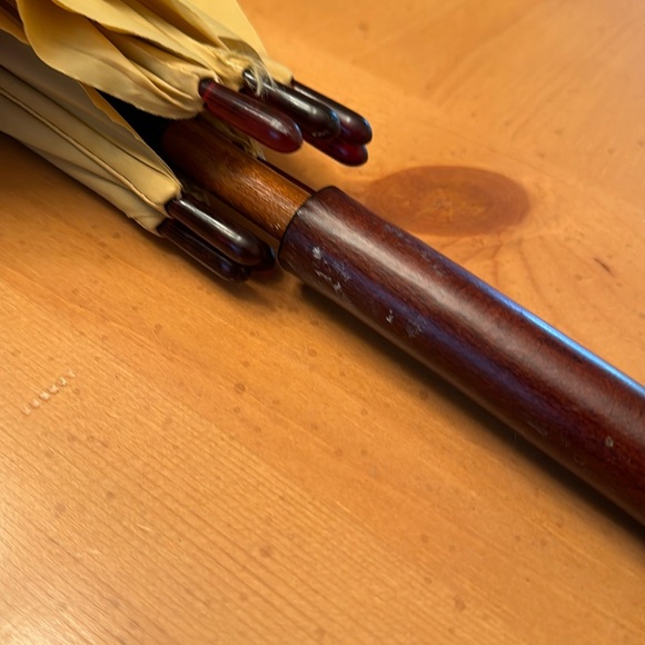 Vintage Etienne Aigner Umbrella - Picture 15 of 16